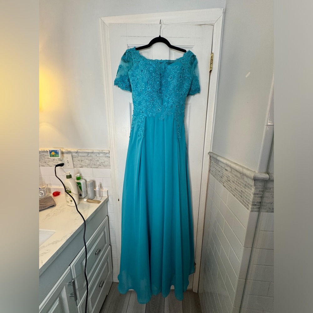 Mother of the Bride/Groom Dress